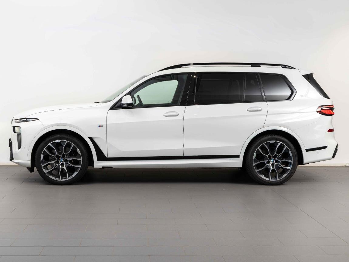 BMW X7 SUV / Terénní 3,0 l 259 kw