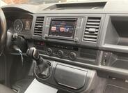 Volkswagen Multivan 14