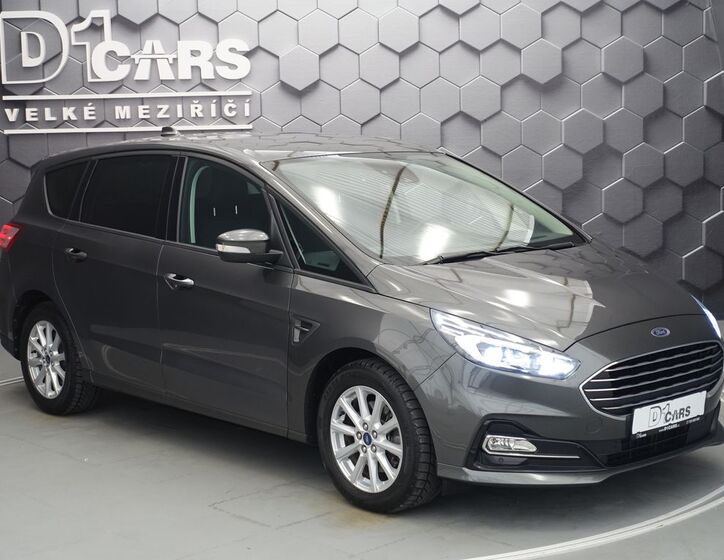Ford S-MAX 6