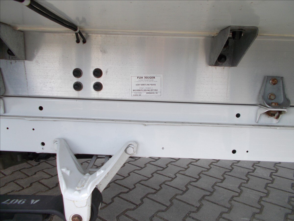 Mercedes-Benz Sprinter Ostatní 3,0 l 140 kw