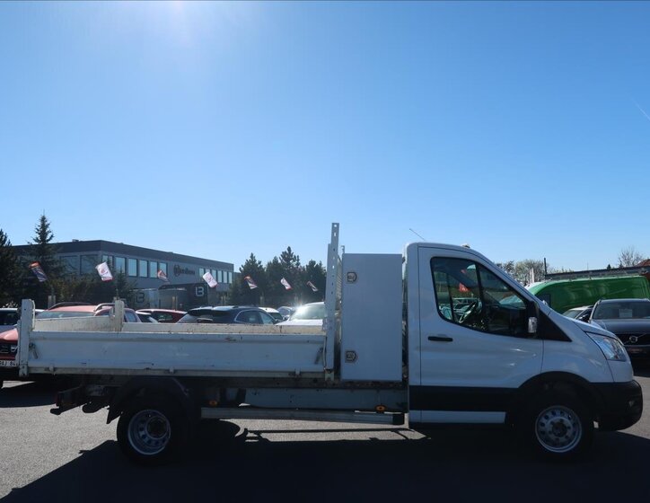 Ford Transit Sklápěč 2,0 l 125 kw