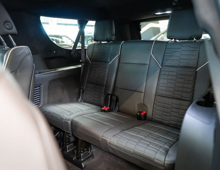 Cadillac Escalade 42