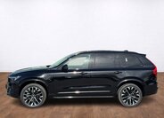 Volvo XC90 SUV / Terénní 2,0 l 335 kw
