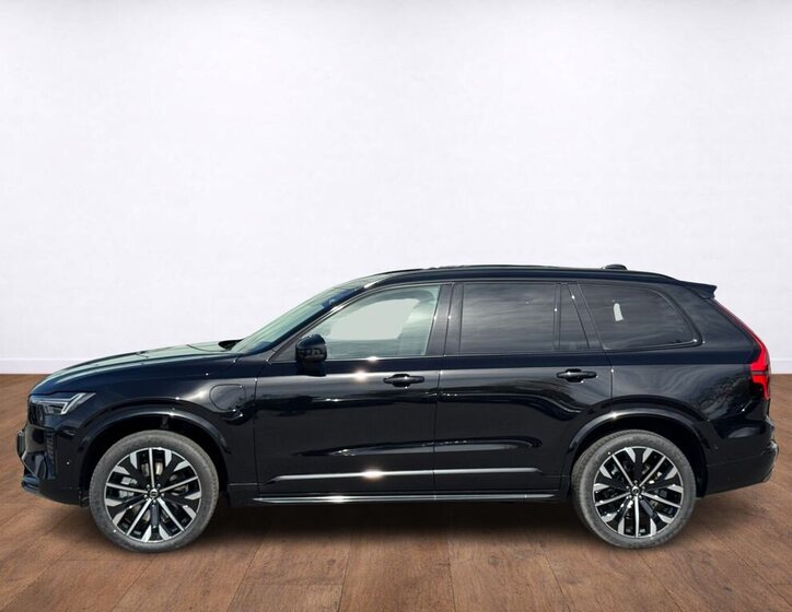 Volvo XC90 SUV / Terénní 2,0 l 335 kw