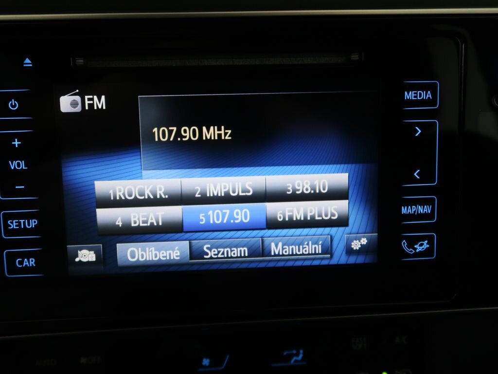 Toyota Auris Hatchback 1,6 l 97 kw