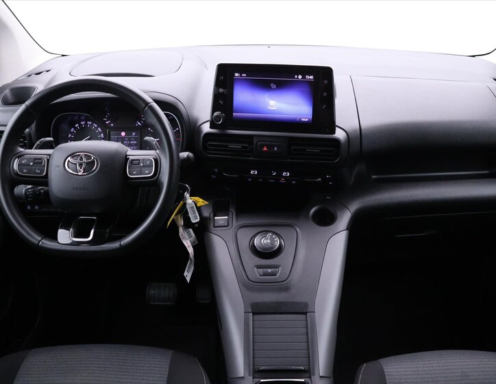 Toyota ProAce City Verso MPV 1,2 l 96 kw