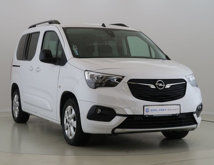 Opel Combo MPV 1,5 l 96 kw