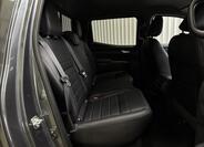 Mercedes-Benz Třídy X 32