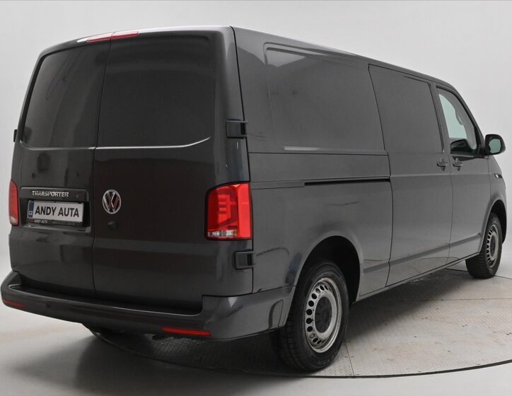 Volkswagen Transporter Skříň 2,0 l 110 kw