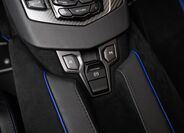 Lamborghini Aventador 11