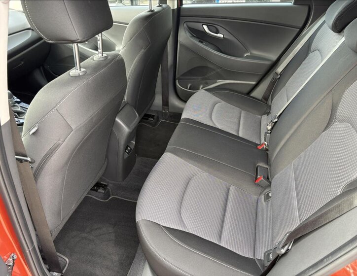 Hyundai i30 Kombi 998,0 74 kw