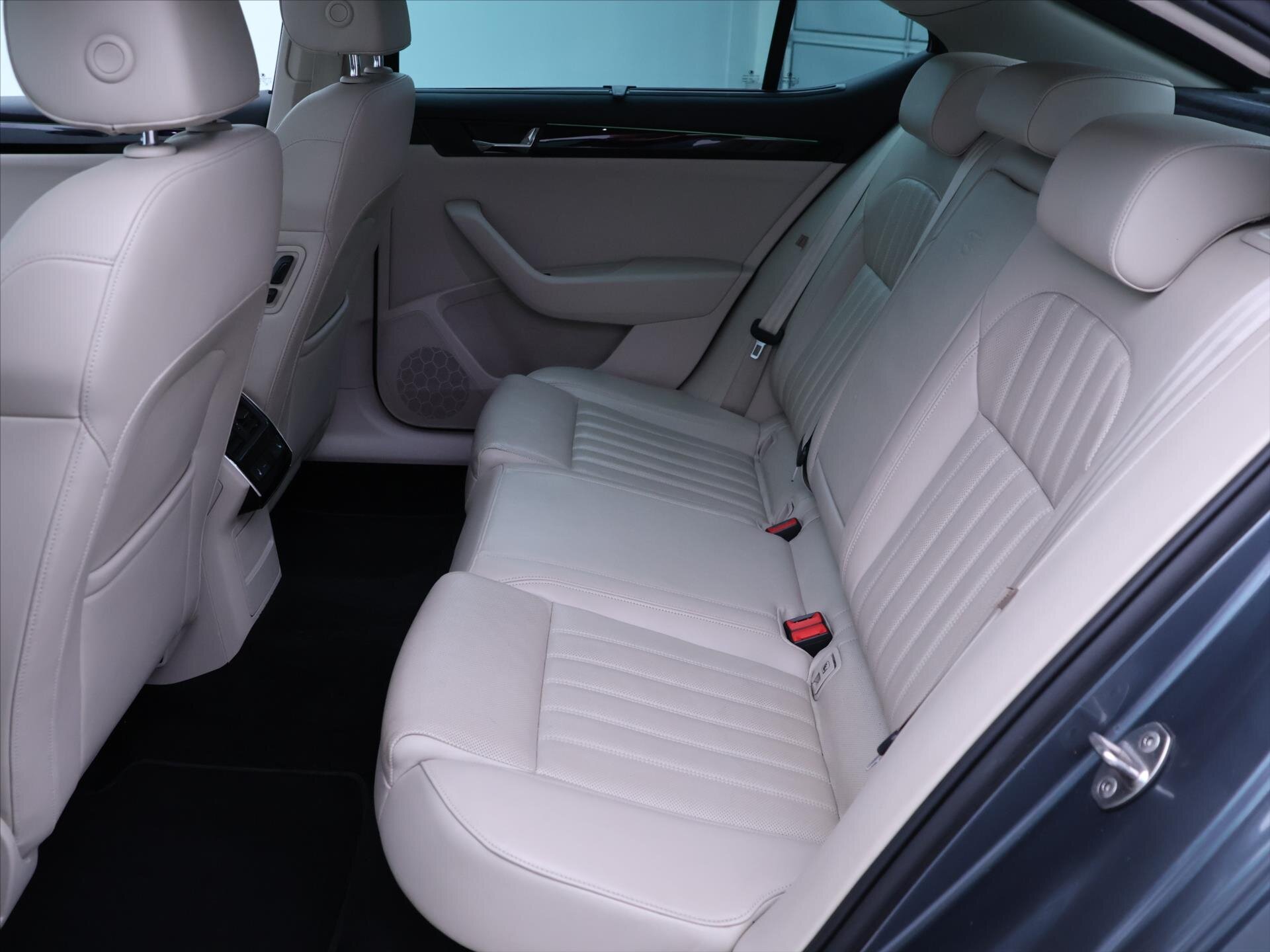 Škoda Superb Liftback 2,0 l 206 kw