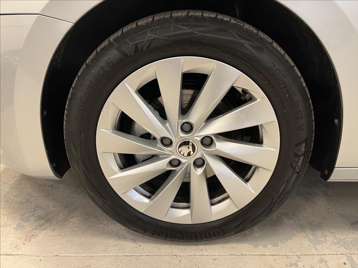 Škoda Octavia Kombi 1,5 l 110 kw