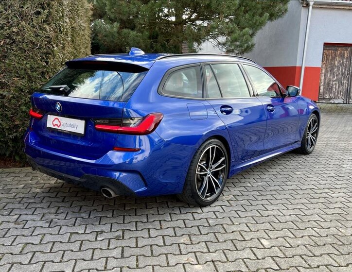 BMW Řada 3 Kombi 3,0 l 210 kw