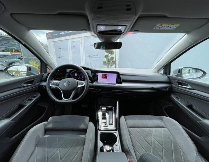 Volkswagen Golf Hatchback 1,5 l 96 kw