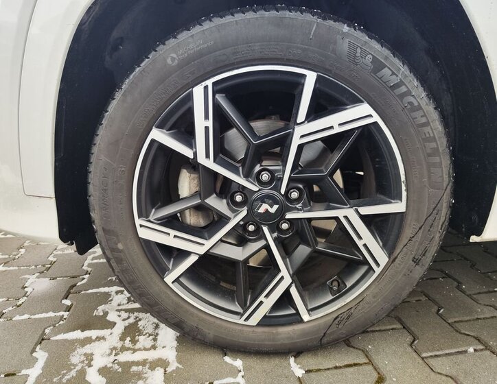 Hyundai Tucson SUV 1,6 l 118 kw