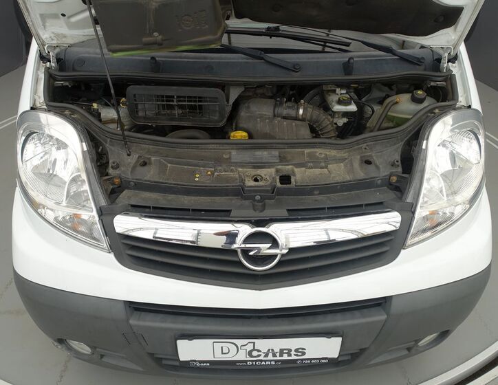 Opel Vivaro 19