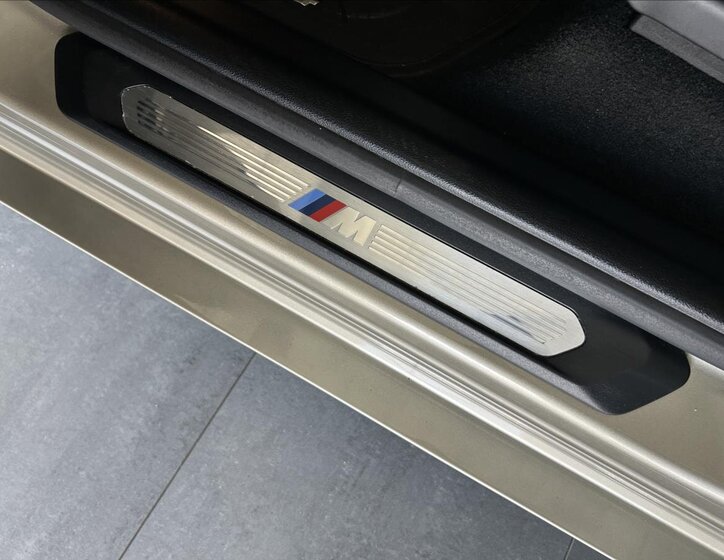 BMW X4 SUV / Terénní 2,0 l 140 kw