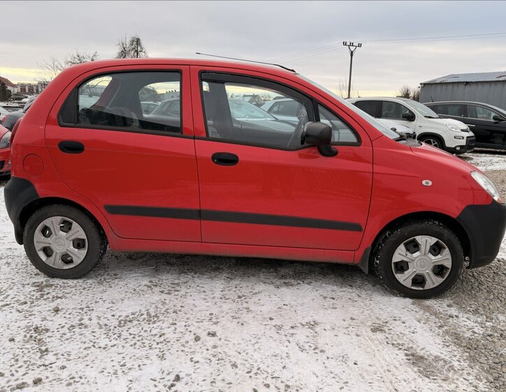 Chevrolet Spark 4