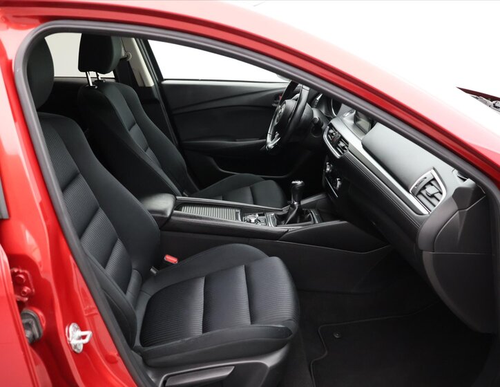 Mazda 6 Kombi 2,0 l 121 kw