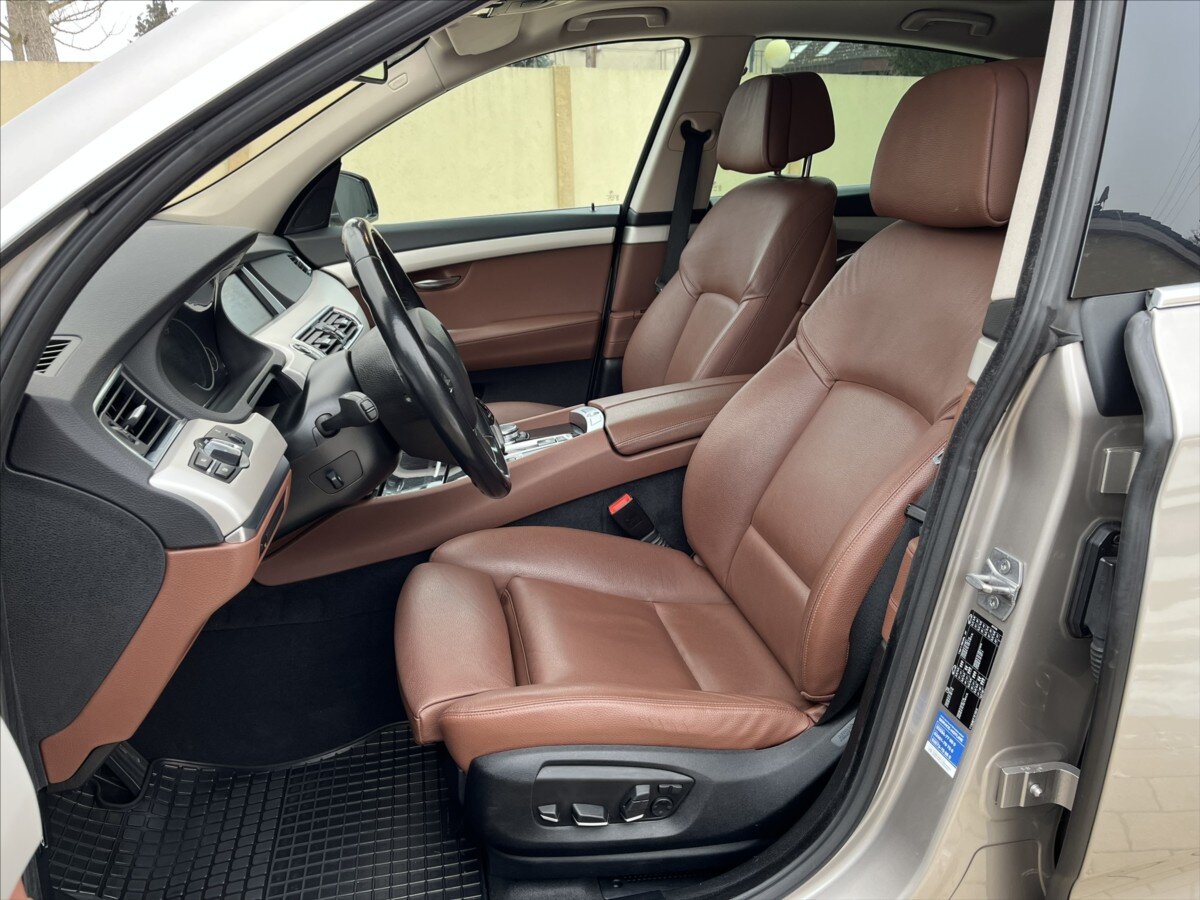 BMW Řada 5 Sedan / Limuzína 3,0 l 190 kw