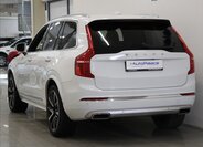 Volvo XC90 SUV 2,0 l 173 kw
