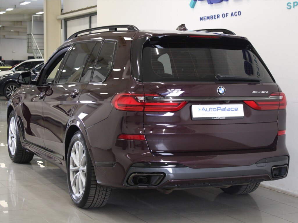 BMW X7 SUV / Terénní 3,0 l 250 kw