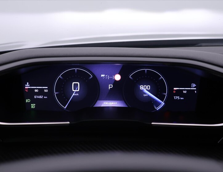 Peugeot 508 Kombi 1,5 l 96 kw