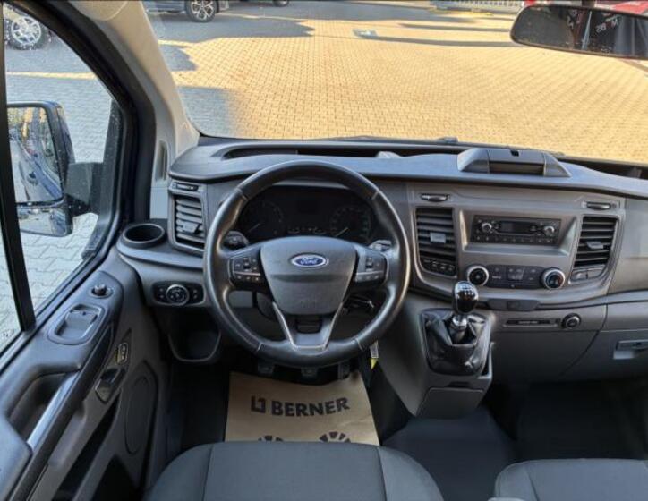 Ford Transit Custom 16