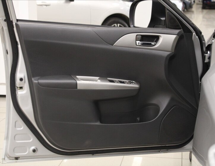 Subaru Impreza Hatchback 2,0 l 110 kw