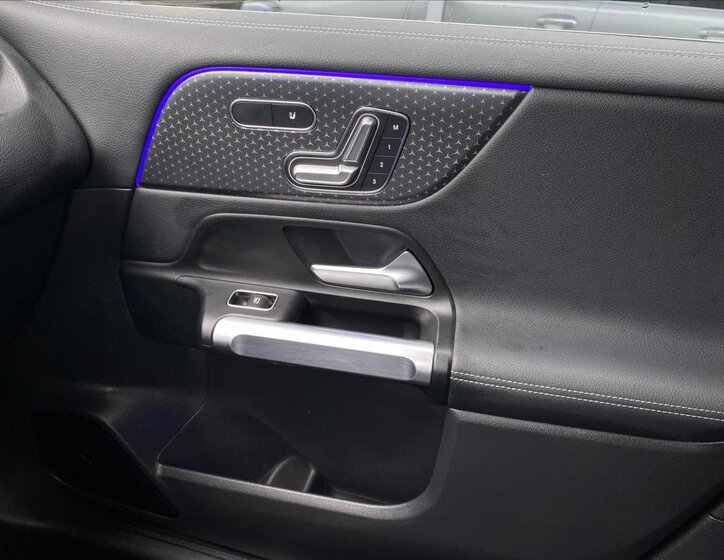 Mercedes-Benz EQB SUV 0,0 140 kw