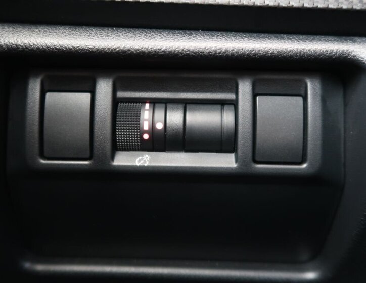 Subaru Crosstrek Kombi 2,0 l 100 kw