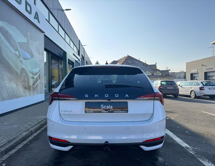 Škoda Scala Hatchback 1,5 l 110 kw