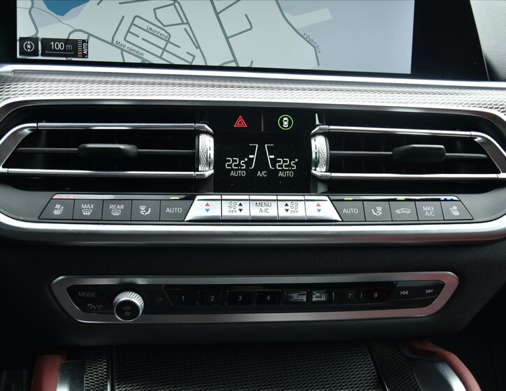 BMW X6 SUV / Terénní 4,4 l 390 kw
