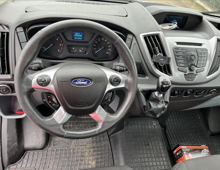 Ford Transit 15