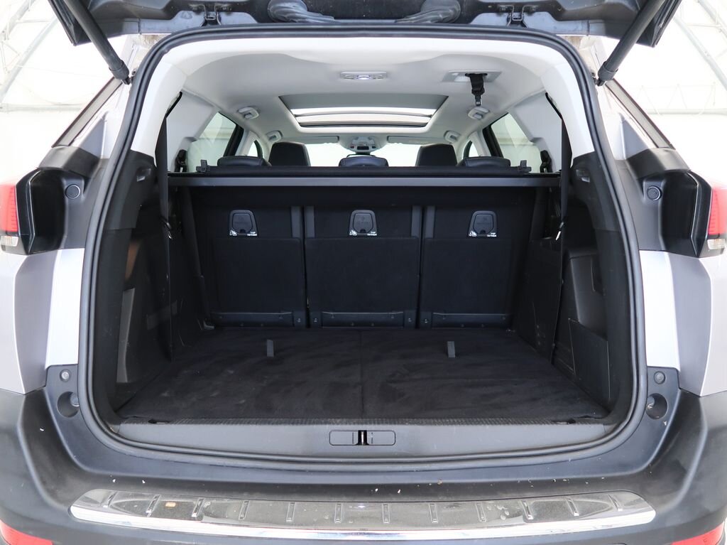 Peugeot 5008 SUV / Terénní 1,2 l 96 kw