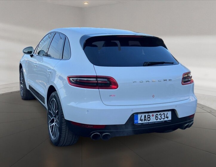 Porsche Macan SUV / Terénní 3,0 l 190 kw