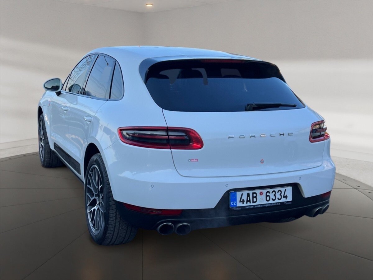 Porsche Macan SUV / Terénní 3,0 l 190 kw