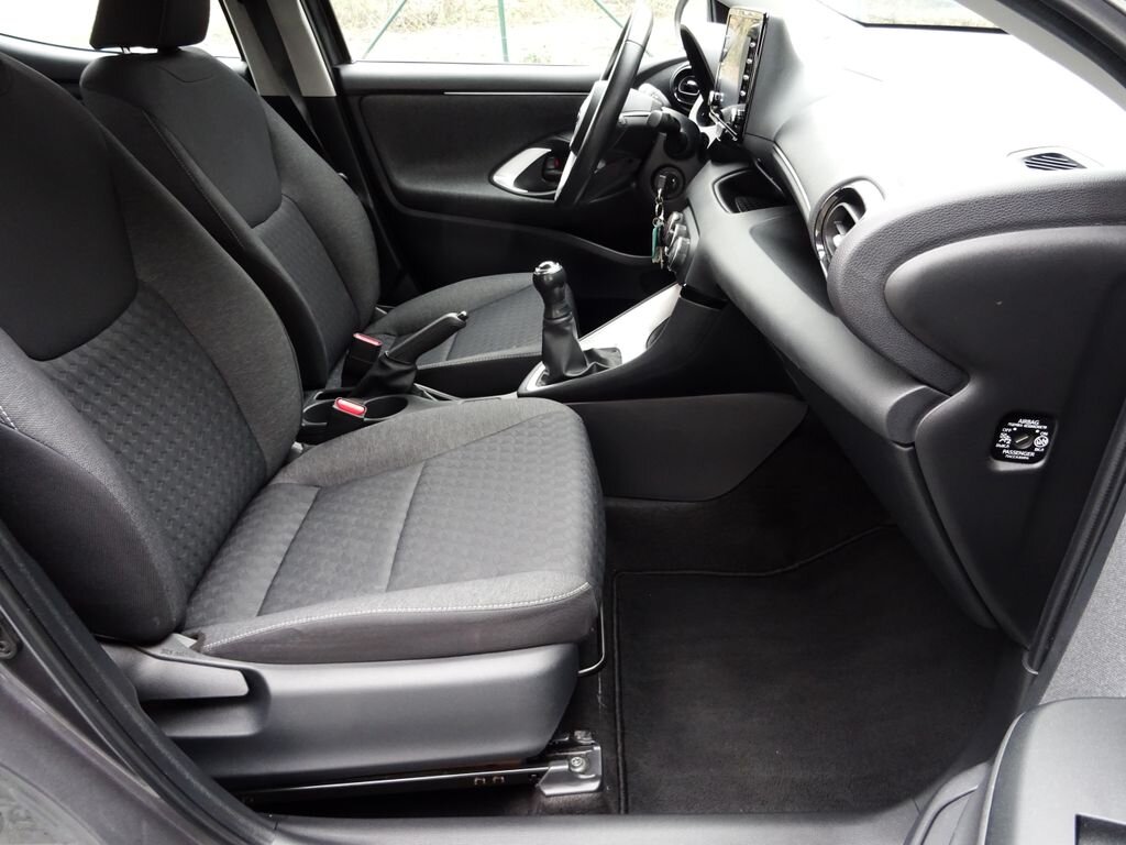 Toyota Yaris Hatchback 998,0 53 kw