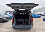 Ford Tourneo Custom 13