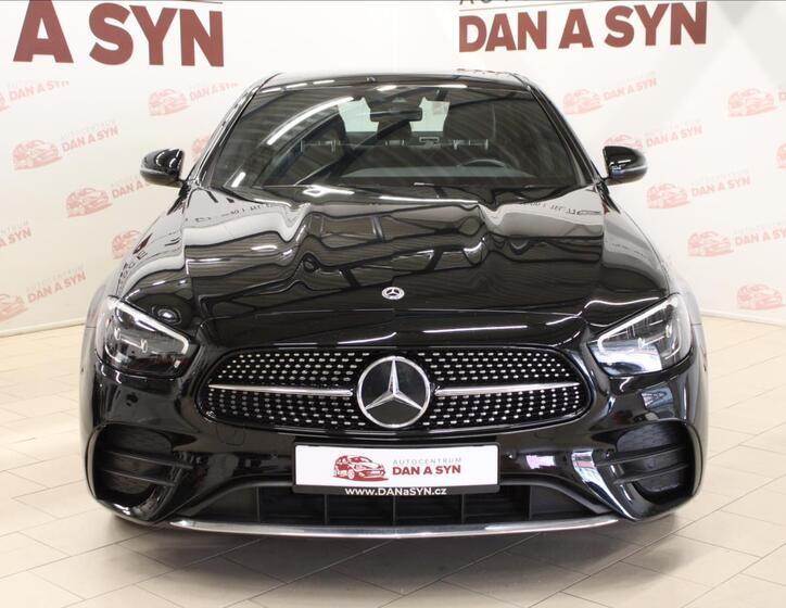 Mercedes-Benz Třídy E 2