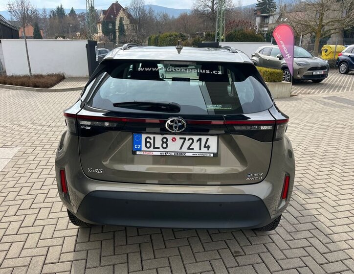 Toyota Yaris Cross SUV / Terénní 1,5 l 68 kw