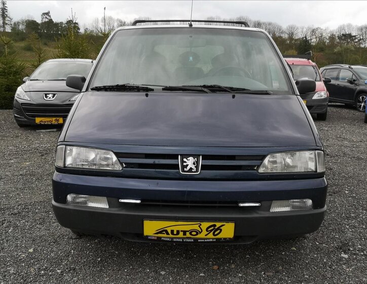 Peugeot 806 Kombi 2,1 l 80 kw