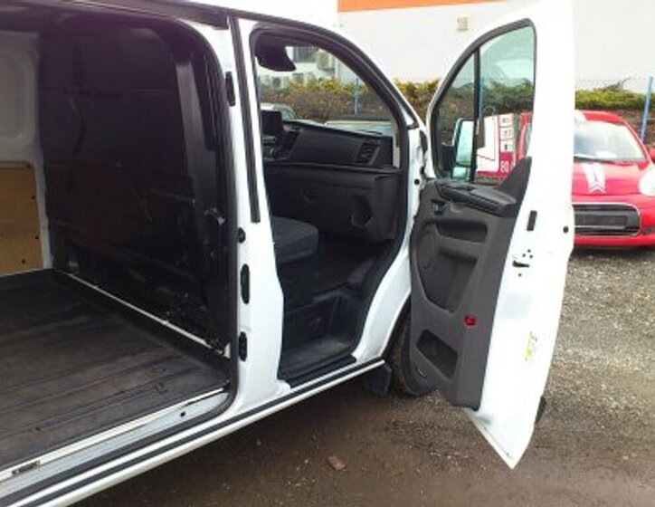 Ford Transit Custom 20