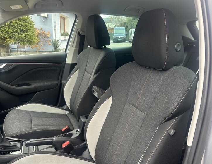 Škoda Kamiq Hatchback 999,0 85 kw