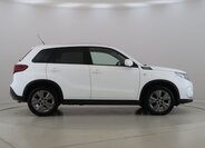 Suzuki Vitara SUV / Terénní 1,4 l 95 kw