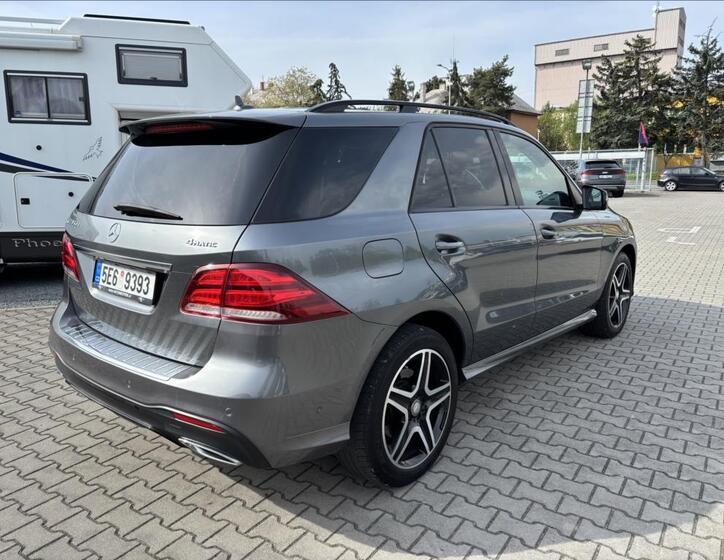 Mercedes-Benz GLE 3