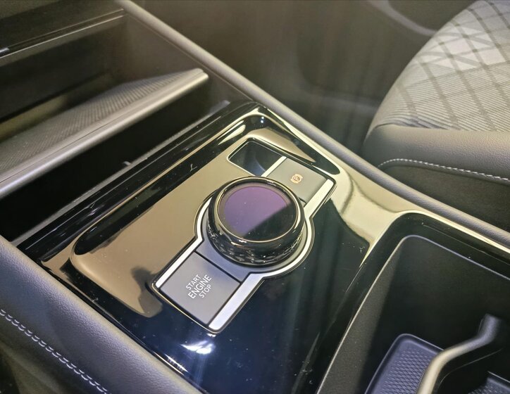 Volkswagen Tayron SUV / Terénní 2,0 l 150 kw