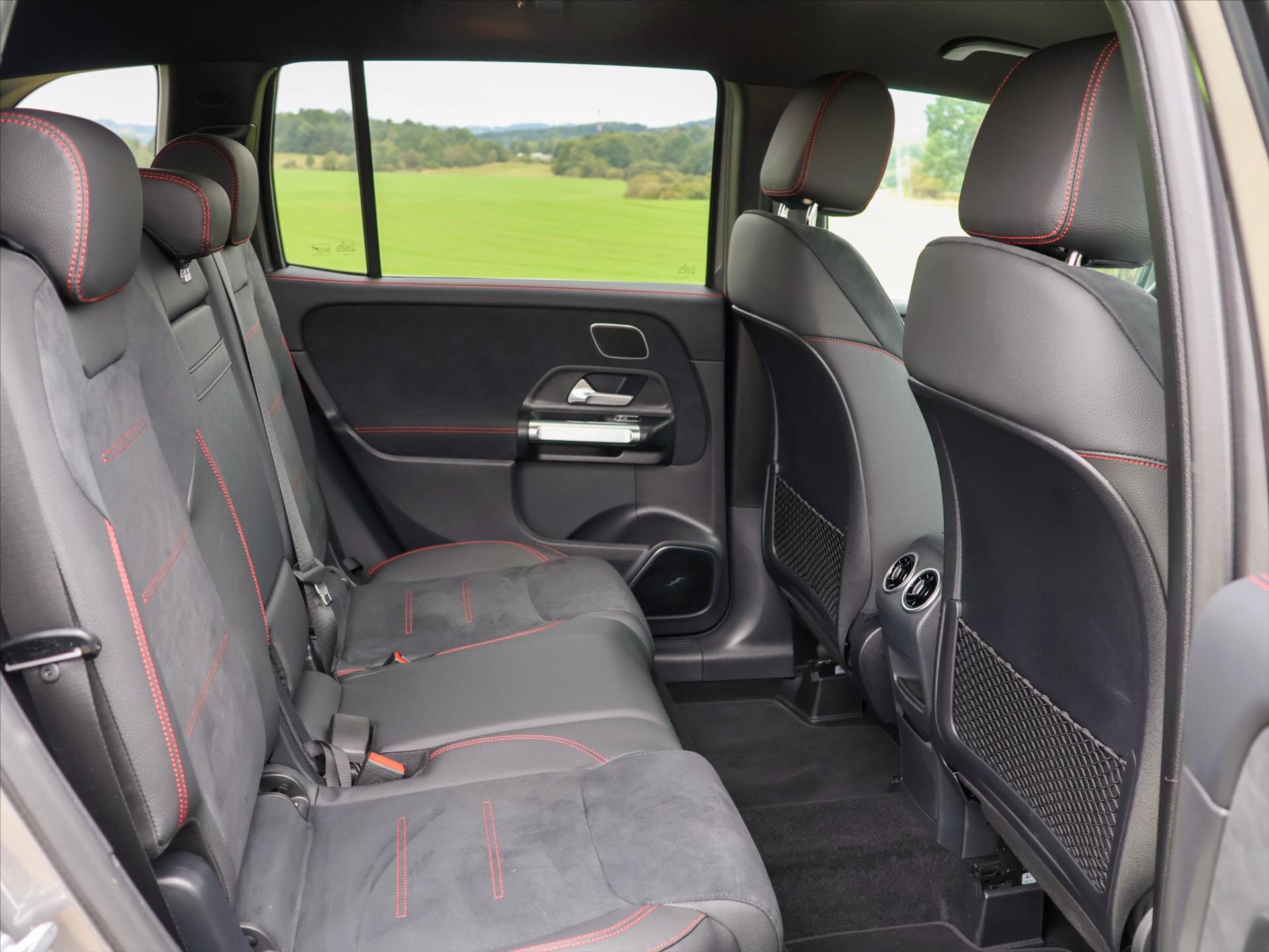 Mercedes-Benz GLB SUV 2,0 l 110 kw