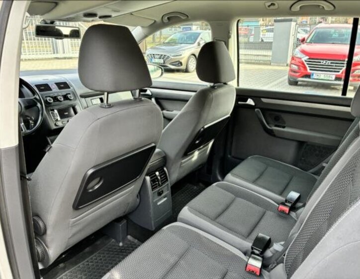 Volkswagen Touran MPV 2,0 l 103 kw